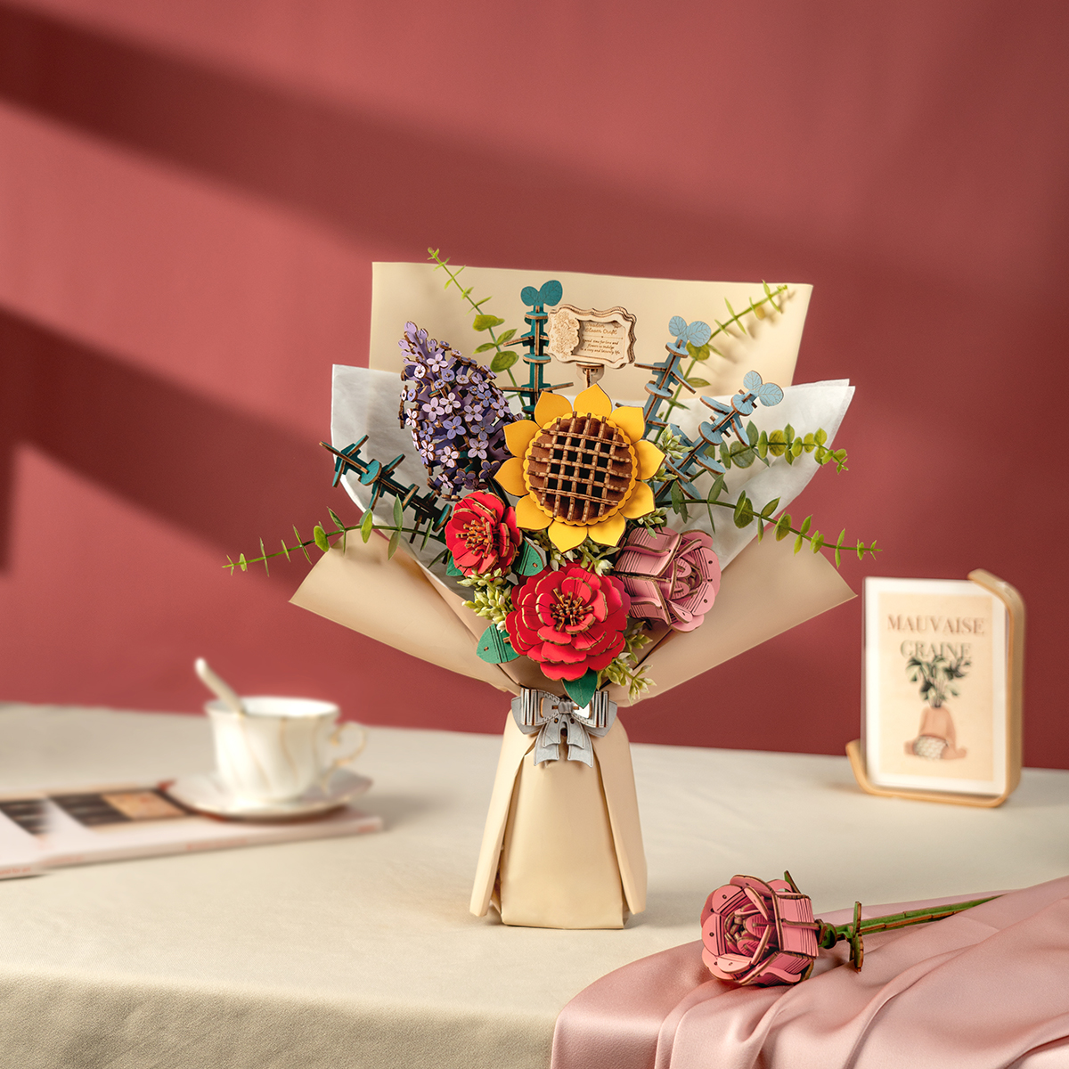Rowood 3D Wooden Puzzle - Wooden Flower Bouquet TW01H bouquet display scene