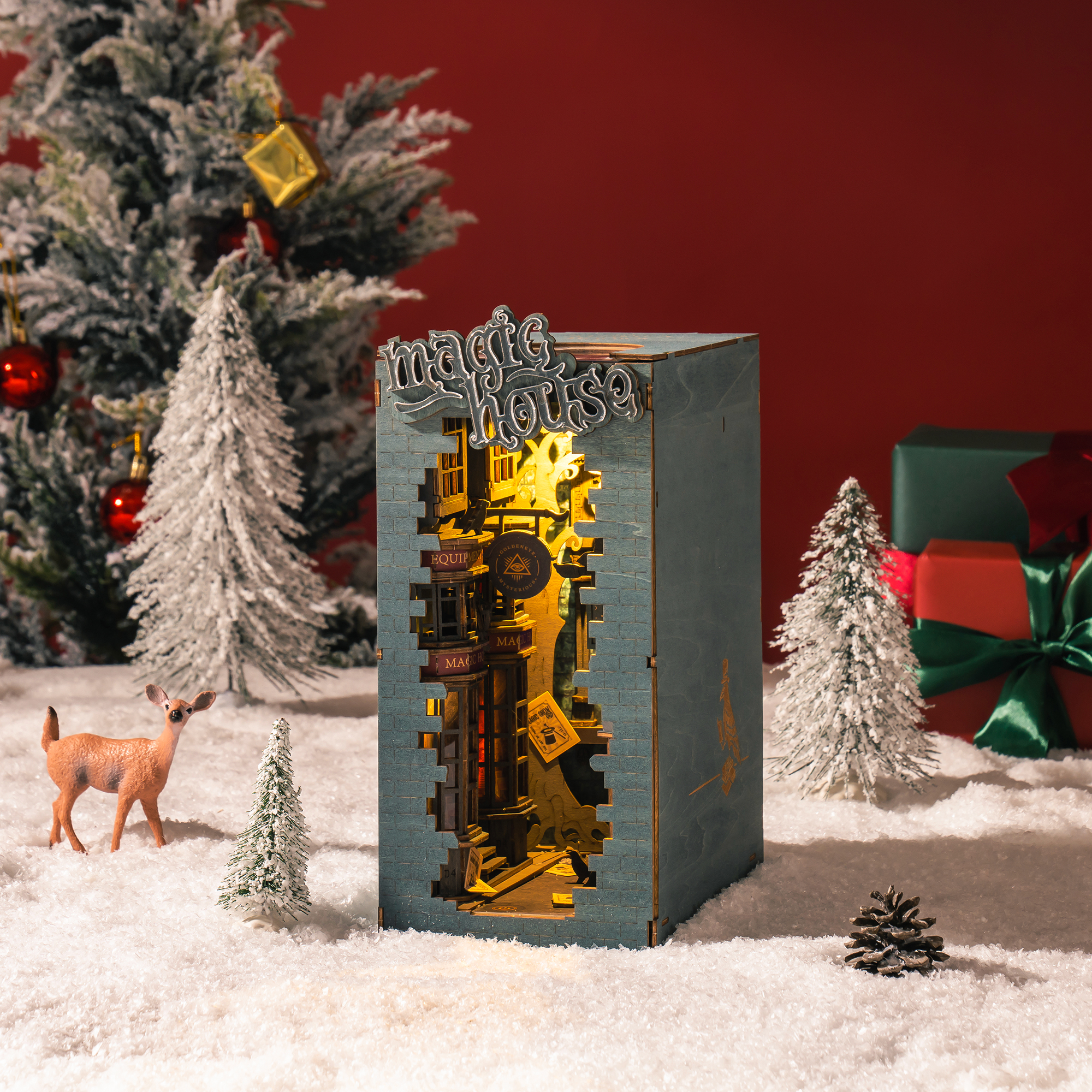 Rolife DIY Book Nook Kit Magic House TGB03 winter holiday bookshelf display scene