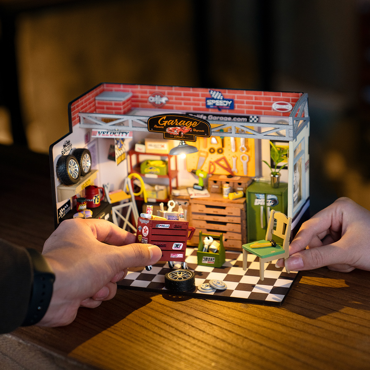 Rolife DIY Miniature House Kit - Garage Workshop DG165 gallery image 4