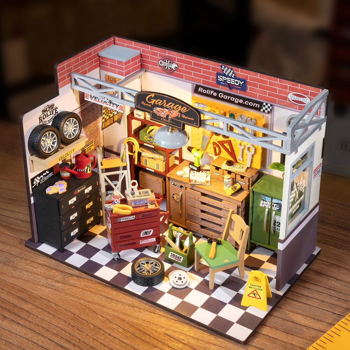 Rolife DIY Miniature House Kit - Garage Workshop DG165 gallery image 3