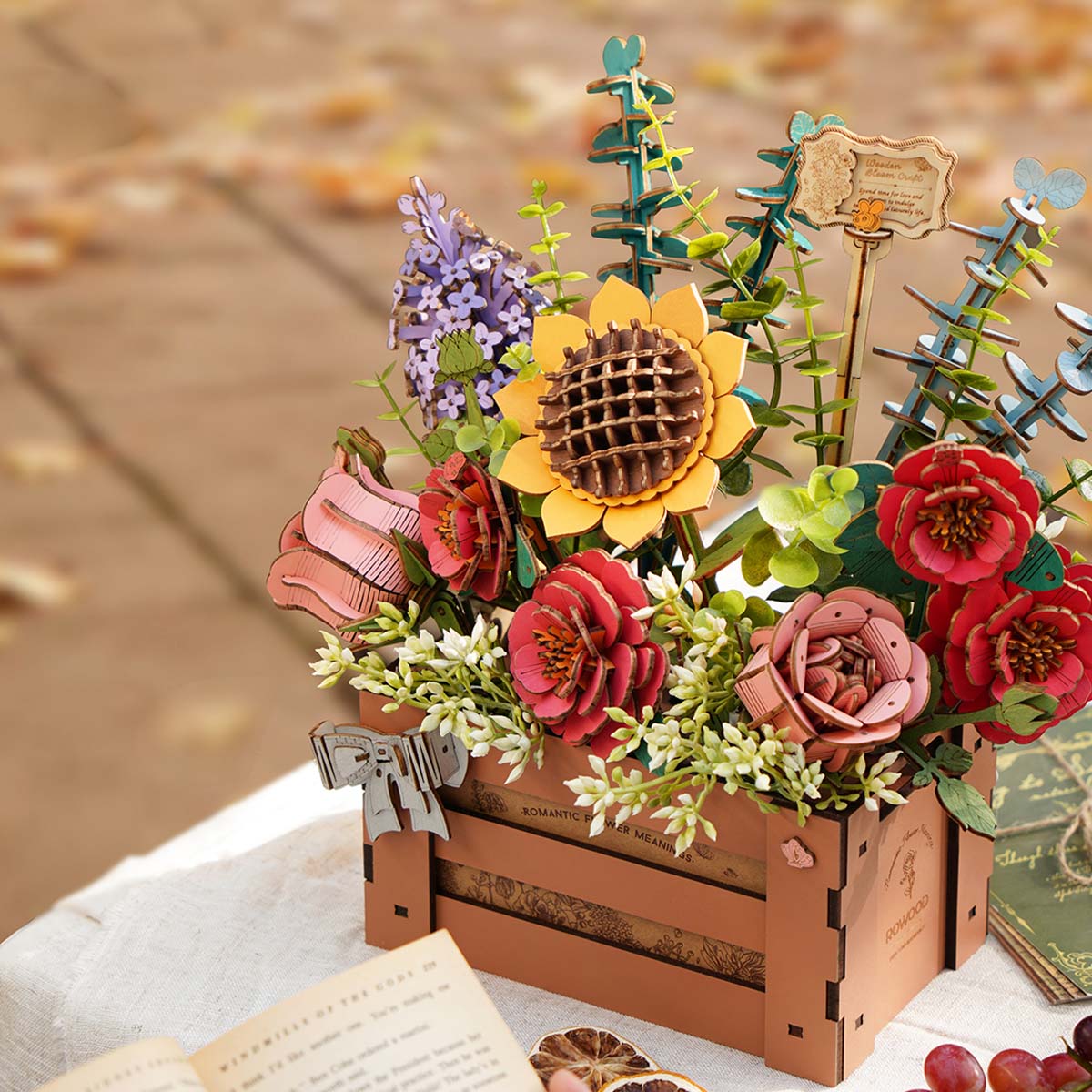 Rowood DIY 3D Puzzle - Wooden Bloom Box TW02H detail view