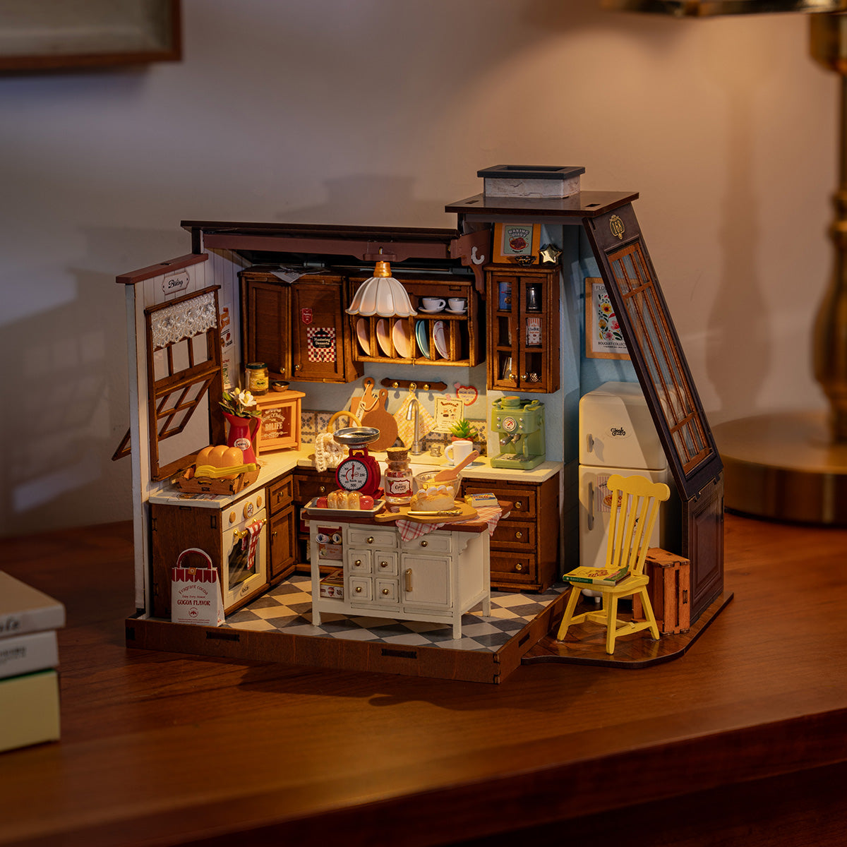 Baking Kitchen DG172 beleuchtete Nachtschau mit warmem Küchenlicht