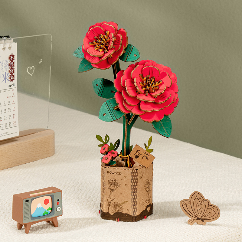 Rowood 3D Wooden Puzzle - Wooden Flower Bouquet TW01H red rose finished model