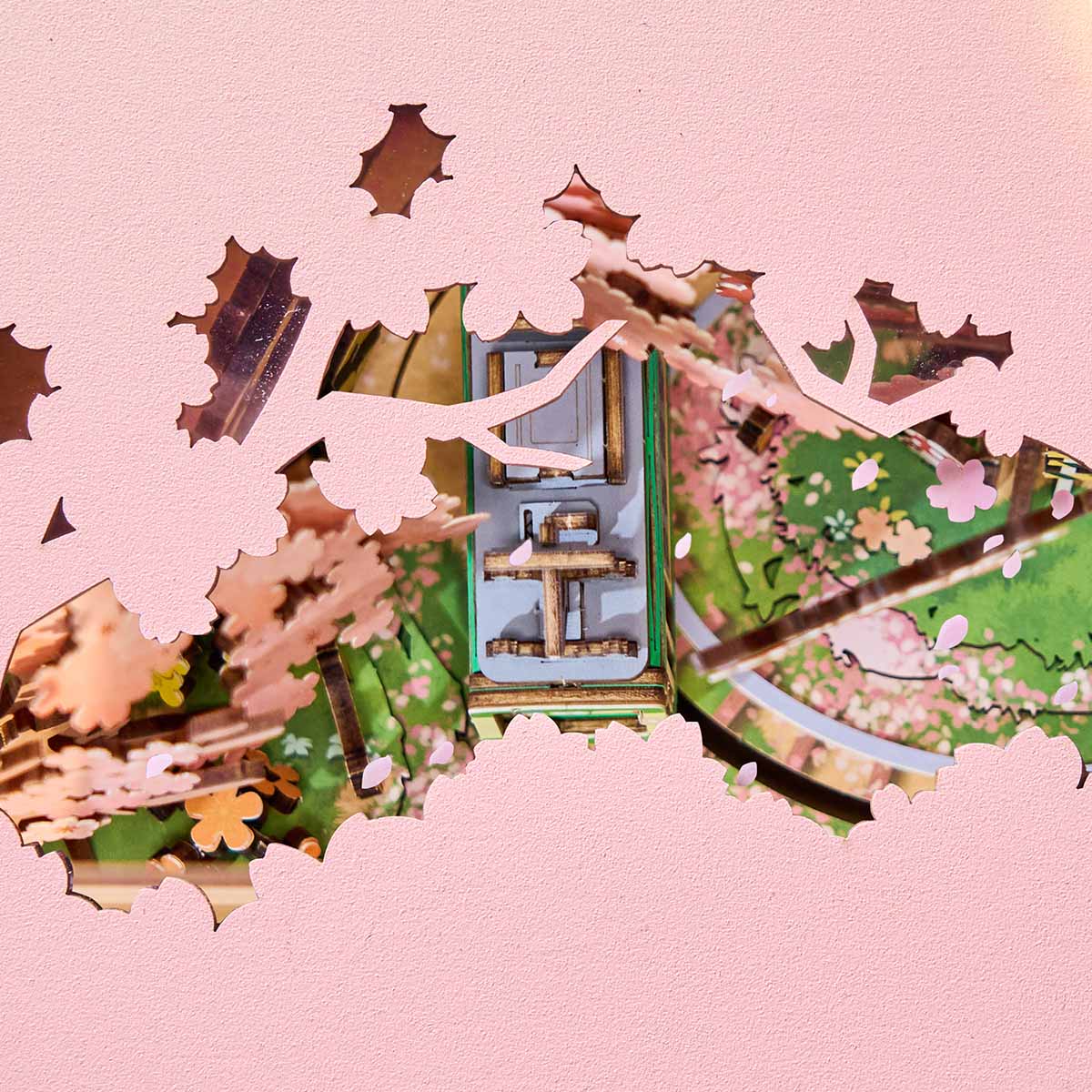 Sakura Dreamy Tour AMT02 interne Szene und Streckenlayout auf einem rosa Hintergrund