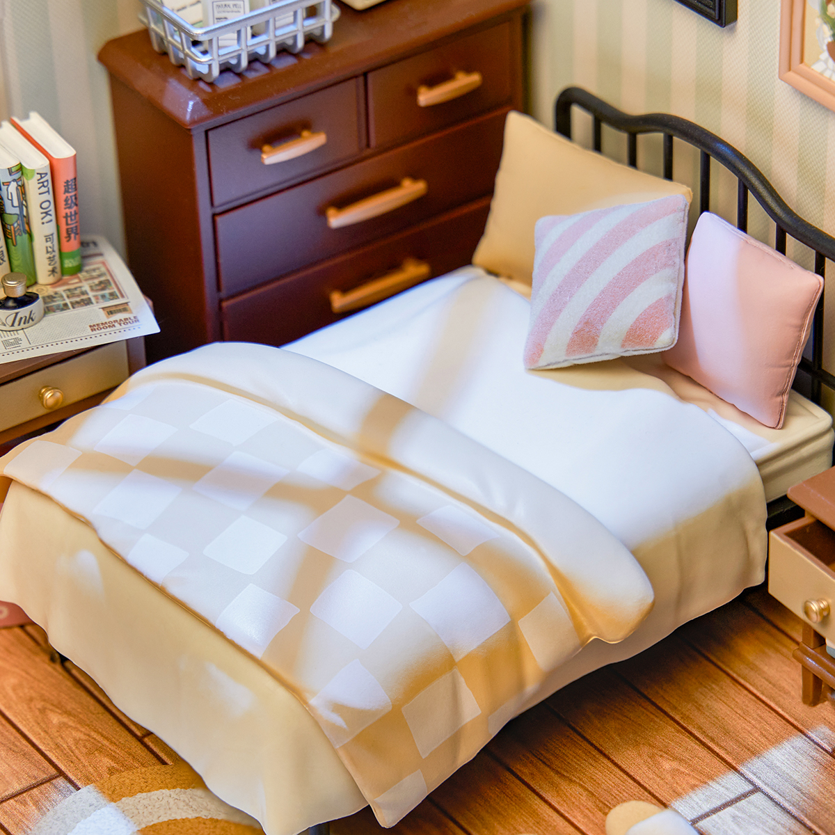 Rolife Sweet Dream Bedroom Super Creator Miniature House DW009 Galerie Bild 6