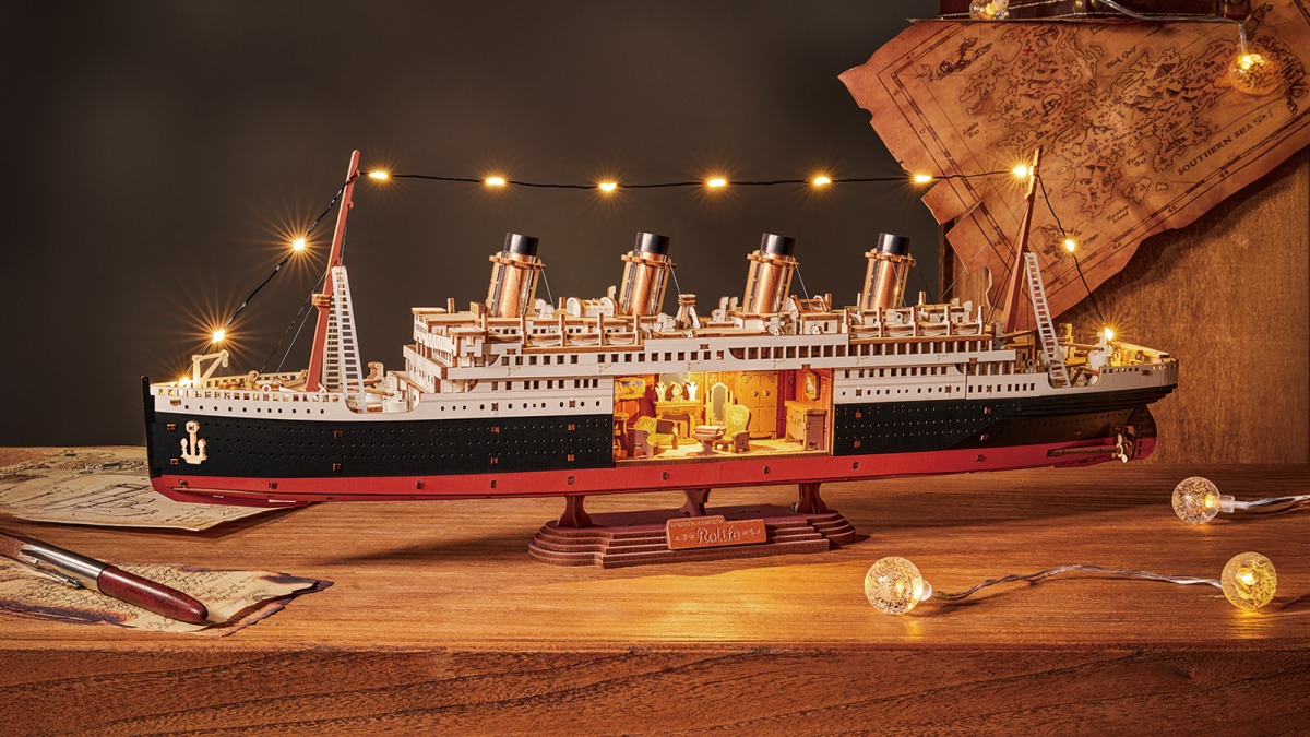 Build A Legend Recreating A 1912 Ocean Liner in 3D Wooden Puzzle Form