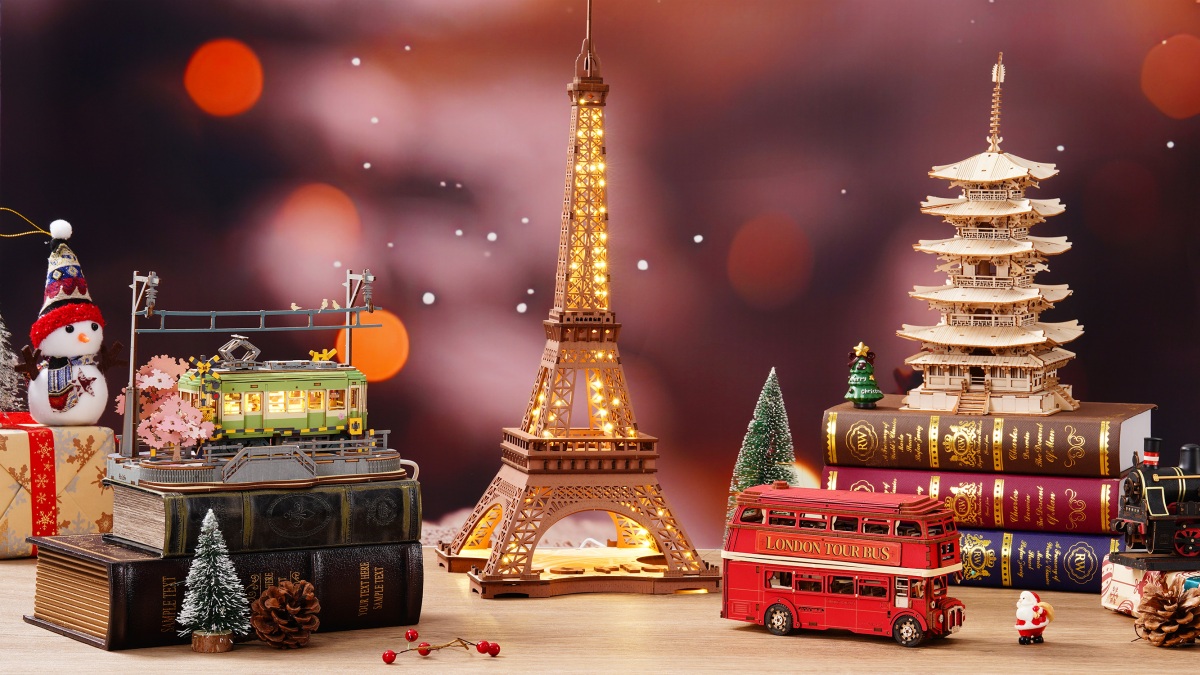 Create A Cozy Christmas Scene with DIY Wooden Puzzles