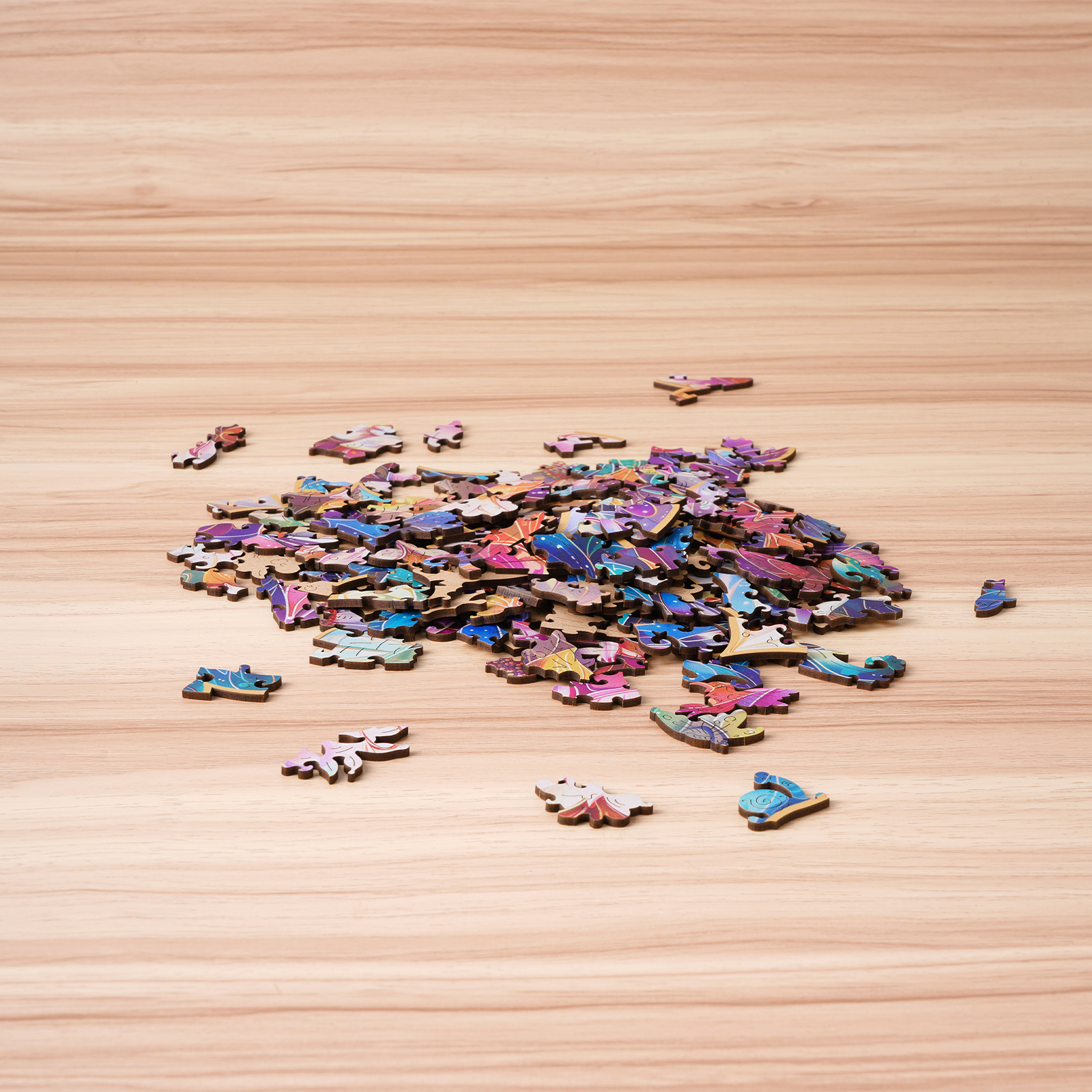 Rowood Wooden Jigsaw Puzzle - Mystic Mandala Flower detail view