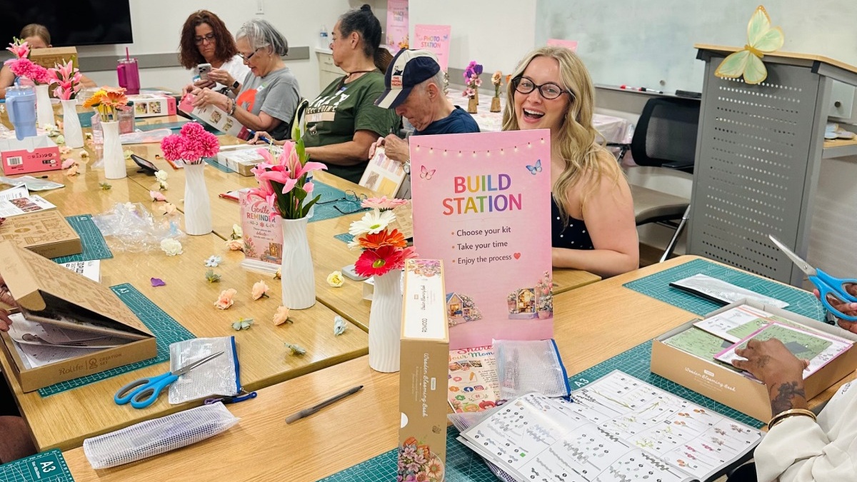 From Miniature Builds to Meaningful Connections How Rolife Meetups Bring Creators Together