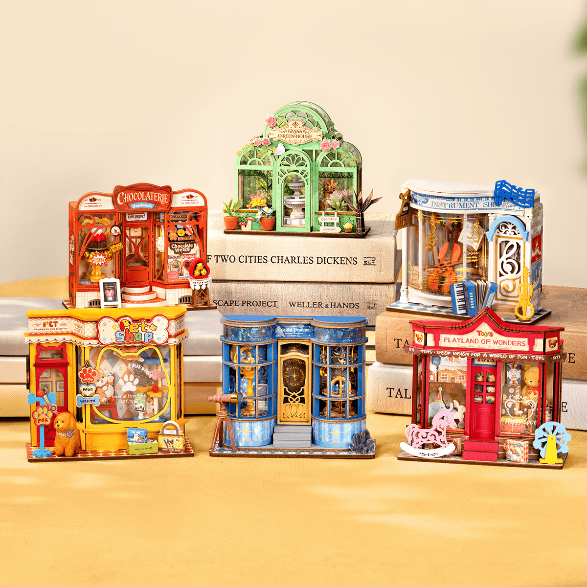 Colección de exhibición de la serie Rolife Mini Stores con cinco modelos de tiendas en miniatura