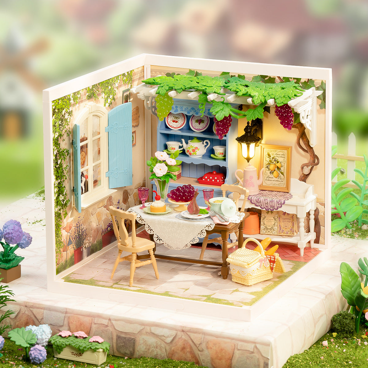 Midsummer Dream Yard DW025 Miniaturraum in einer sanften Outdoor-Display-Szene