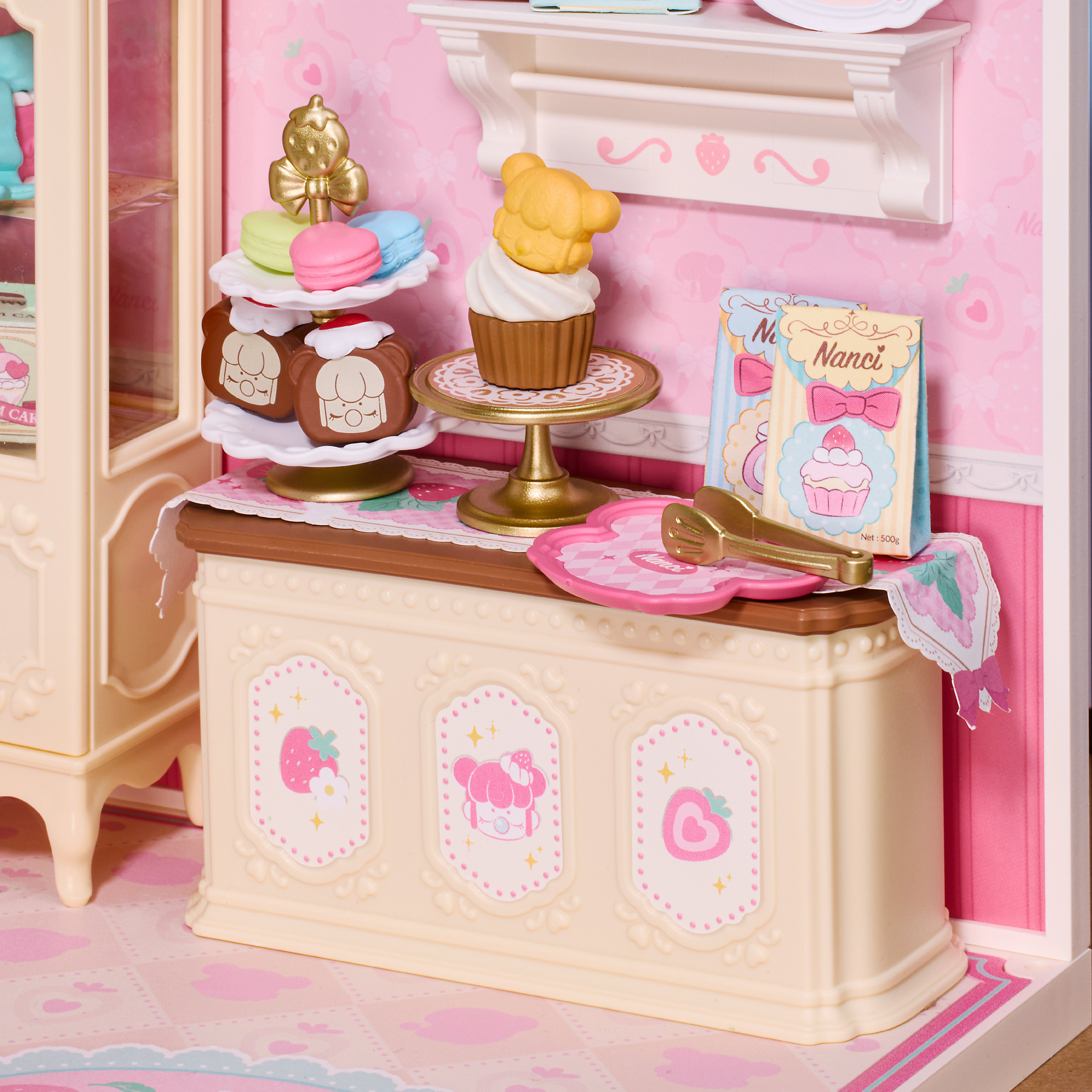 Rolife Nanci Strawberry Teatime Super Creator interior detail image