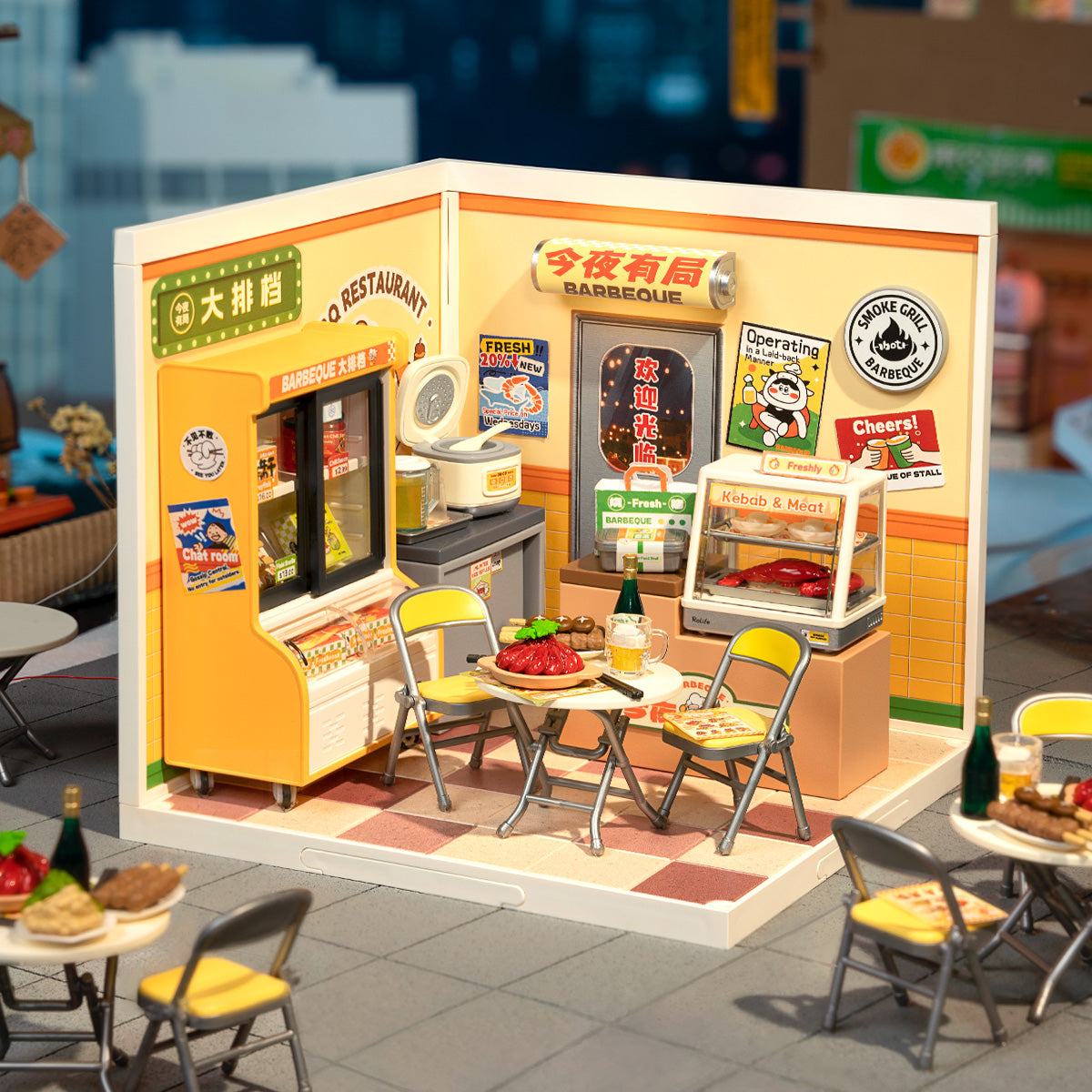 Night Out Food Stall DW022 miniature room in a warm street-style display scene