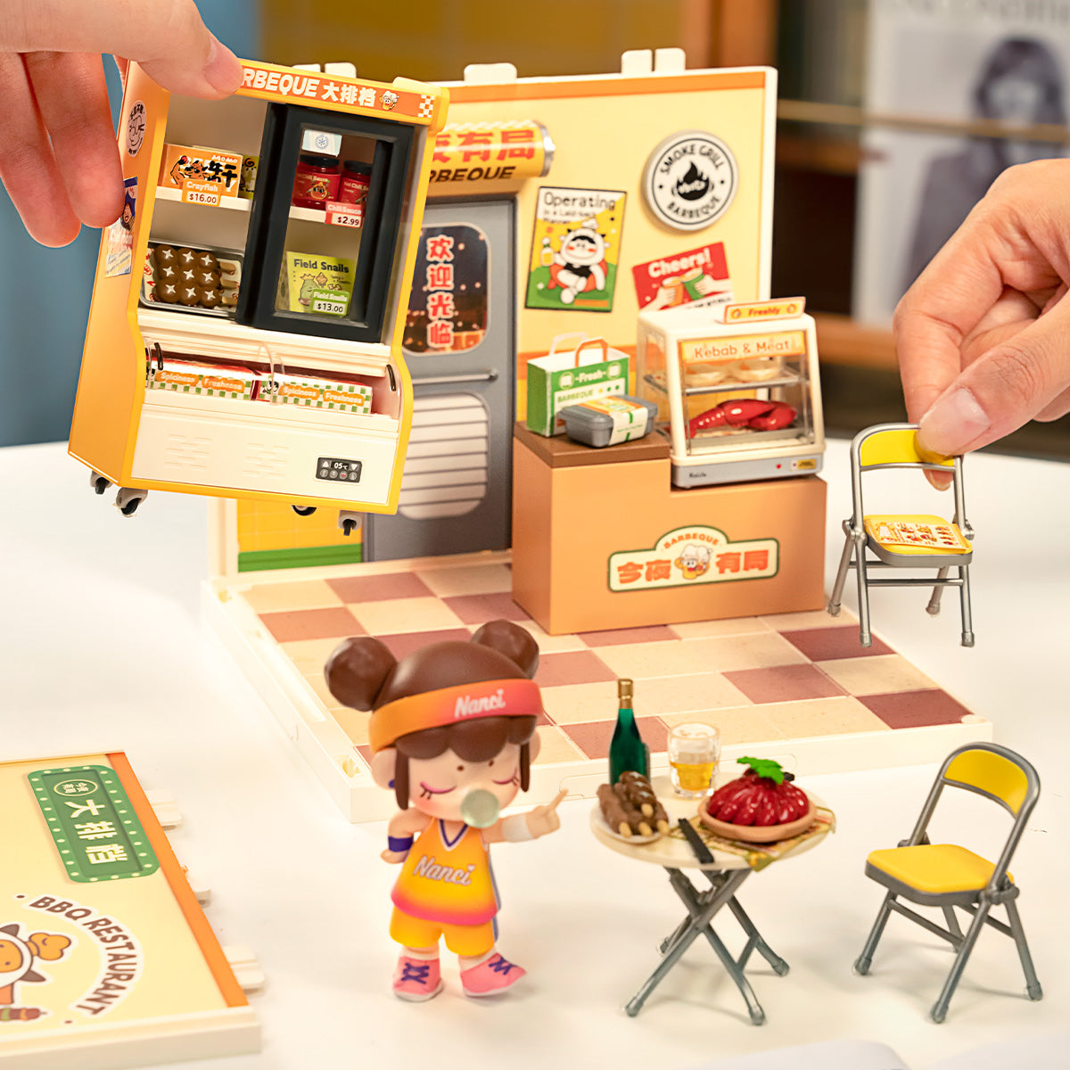 Night Out Food Stall DW022 pretend play scene with figure and foldable table details