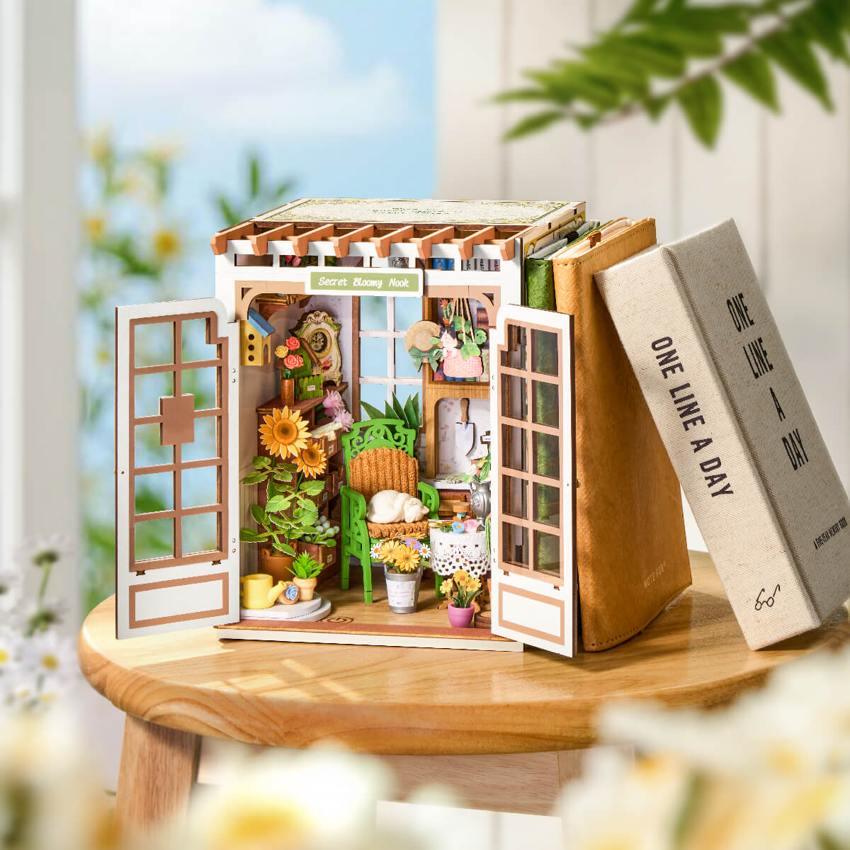 Rolife DIY Boekenhoekje - Geheime Bloemenhoek TGE04