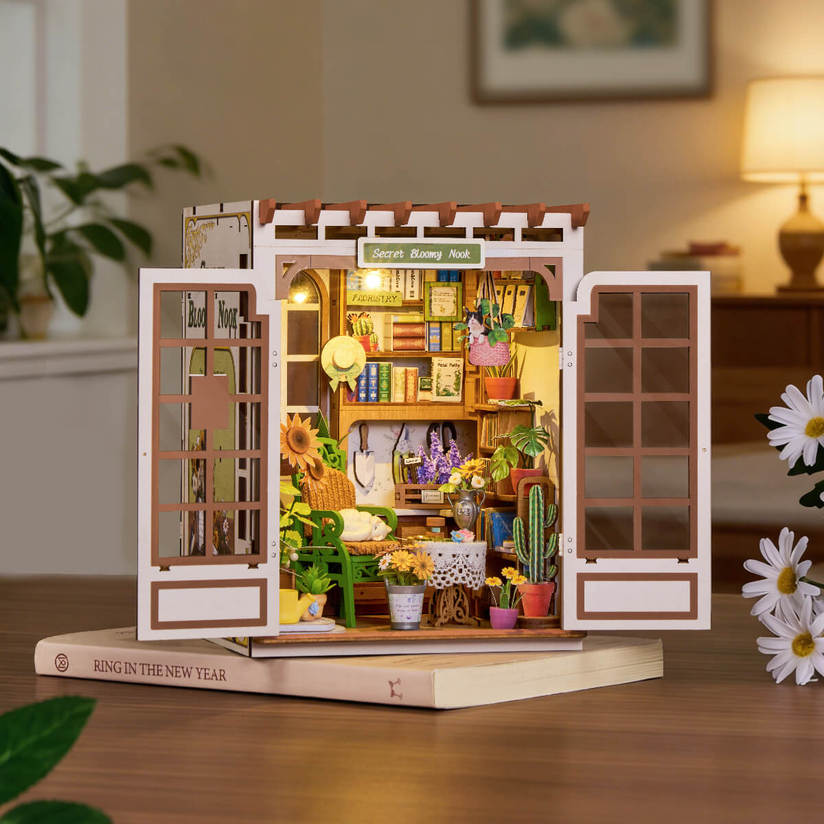 Rolife DIY Bücherecke - Geheime Bloomy Nook TGE04