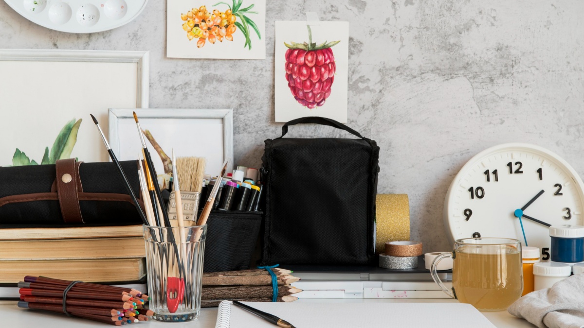 Useful Back-to-School Gifts for College Students Dorm Decor That Won't Become Clutter