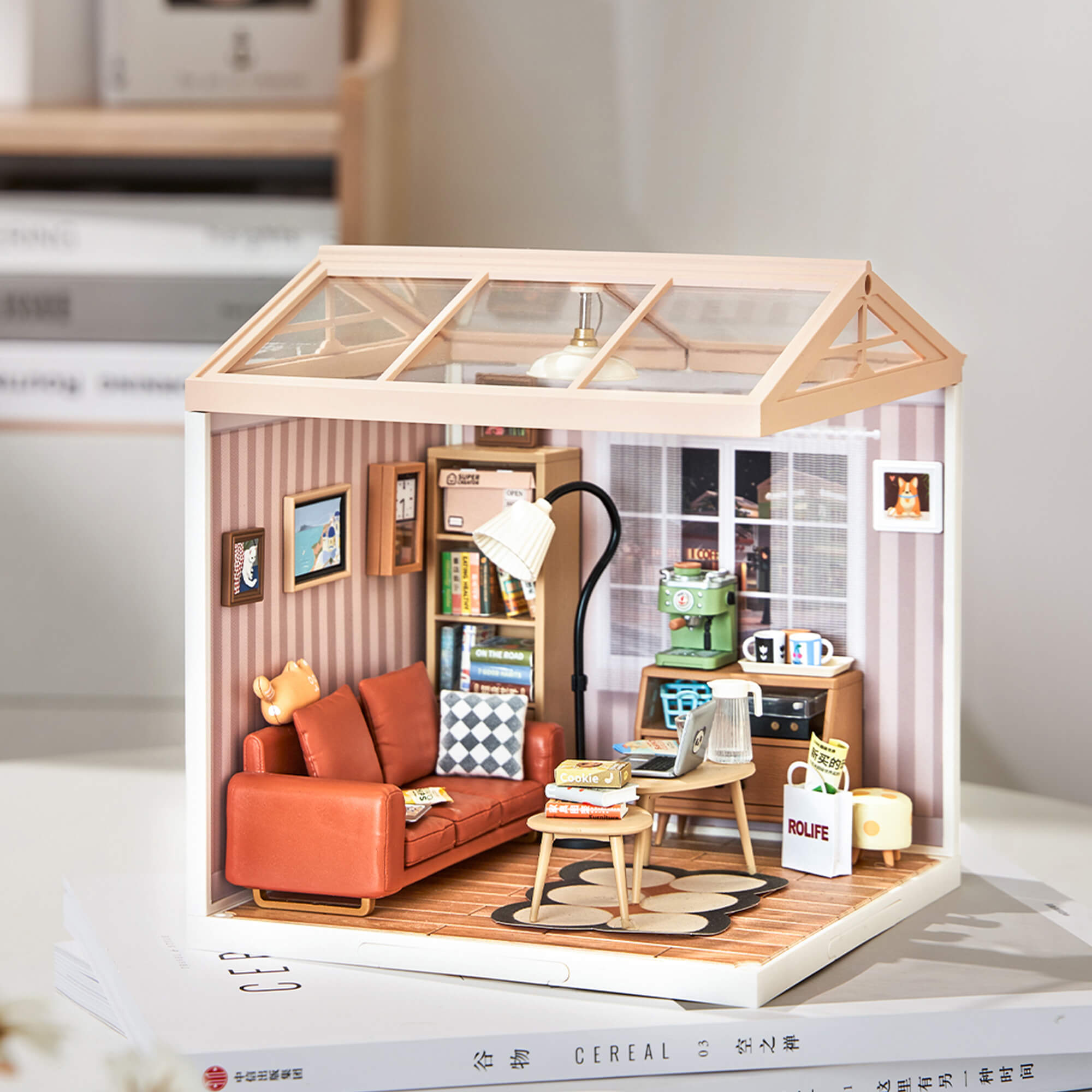 Rolife Cozy Living Lounge Super Creator Miniature House DW007 gallery image 1