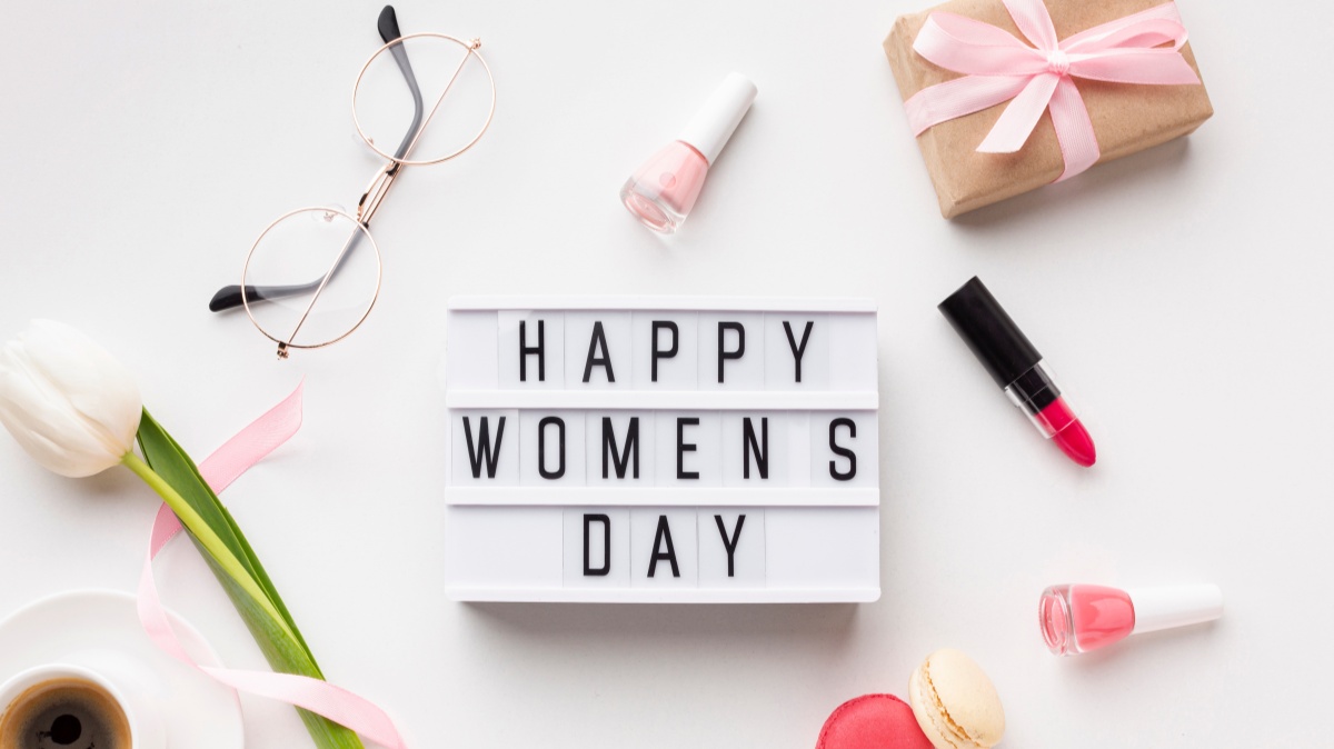 International Women Day Rolife DIY Miniature