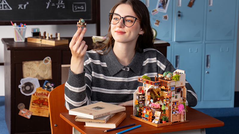 Get Lost in a Cozy Miniature Bookstore.