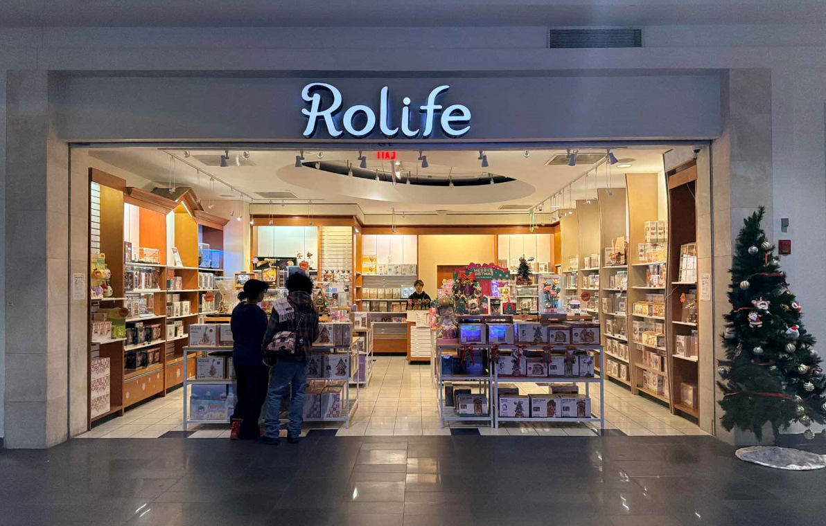 Rolife Fashion Centre at Pentagon City