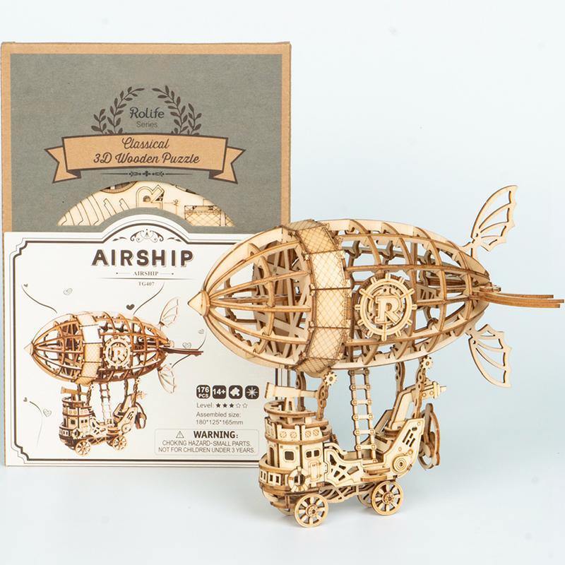 Image du paquet Rolife Airship montrant la boîte et le modèle d'airship fini